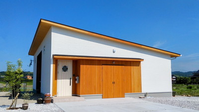 佐山の平家
